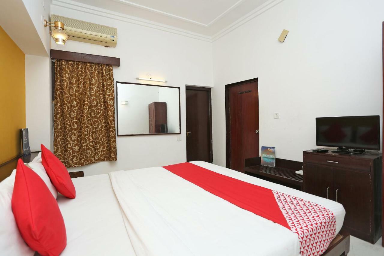 Oyo 2877 Hotel Narayana Palace Khajuraho Luaran gambar